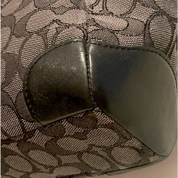 Coach | LIKE NEW | Grey/Black Canvas and Leather Small Kelsey Tote - Picture 8 of 11